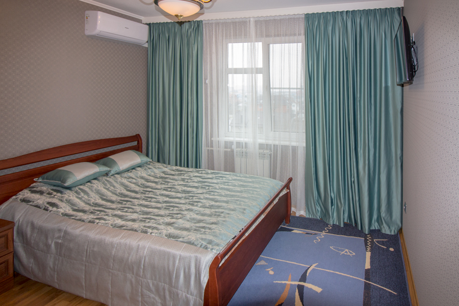 Спальня В Серо Голубых Тонах Фото